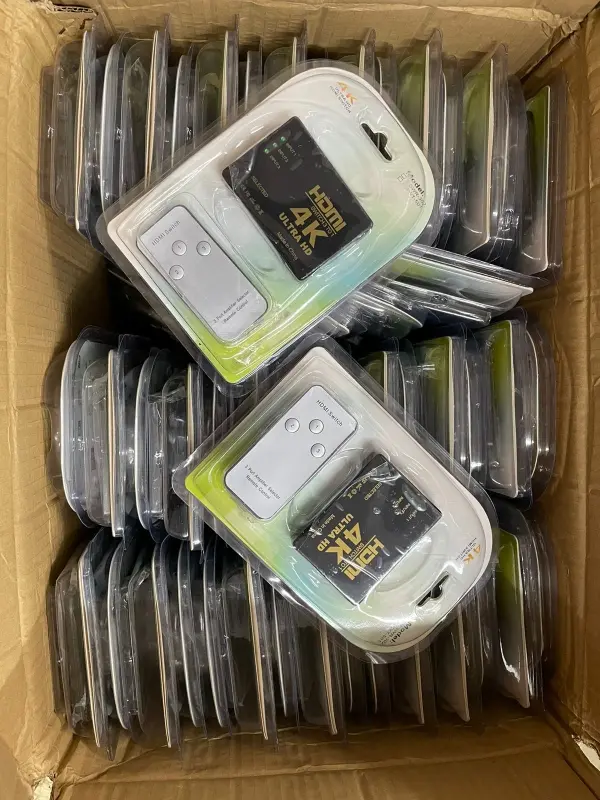 HDMI SWITCH 3PORT " REMOTE " ( BLISTER PACK )