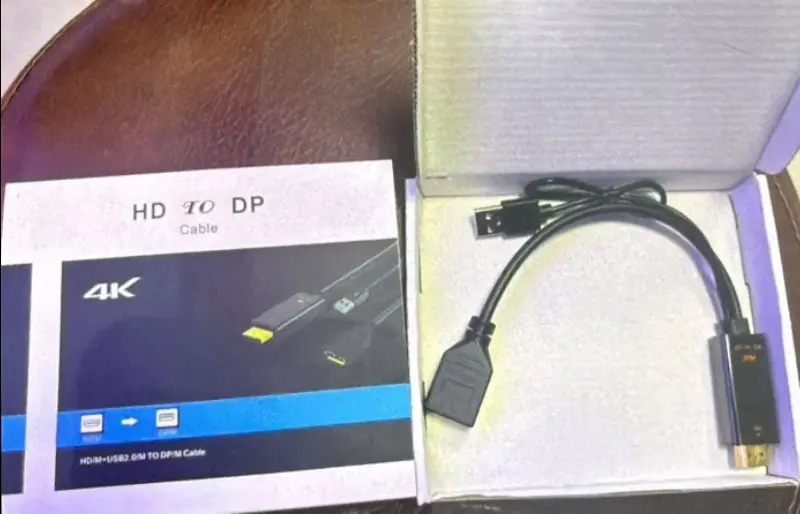 HDMI TO DP { BOX PACK }