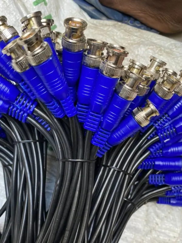 BNC CABLE { HEAVY BLUE MOULD }
