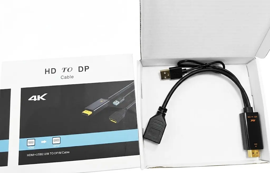 HDMI TO DP { BOX PACK }